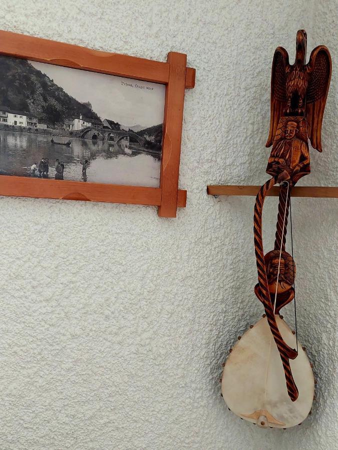 Vinogradina Eco Vukcevic Tatil Evi *